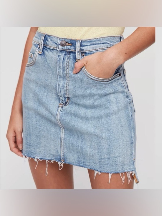 Wilfred Dresses & Skirts - NWT Wilfred Free Tanit Denim Skirt in Light Vintage Blue